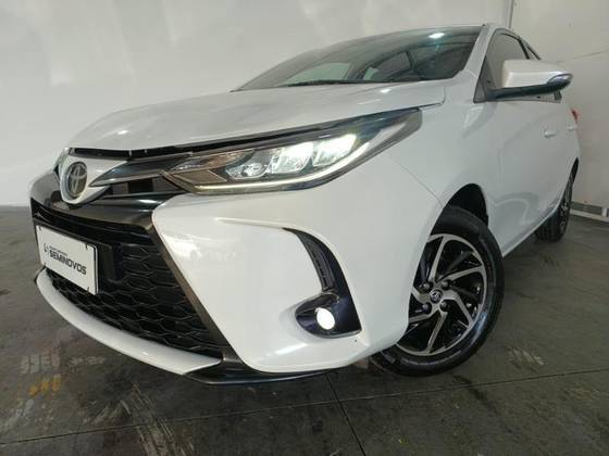 TOYOTA YARIS 1.5 16V FLEX XLS MULTIDRIVE TOYOTA YARIS 1.5 16V FLEX XLS MULTIDRIVE